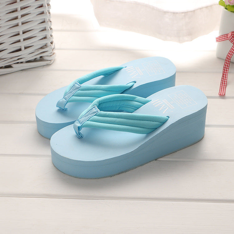A new explosion of anti-skid cloth soled ladies summer FLIP FLOPS SANDALS are angle muffin candy color slippers