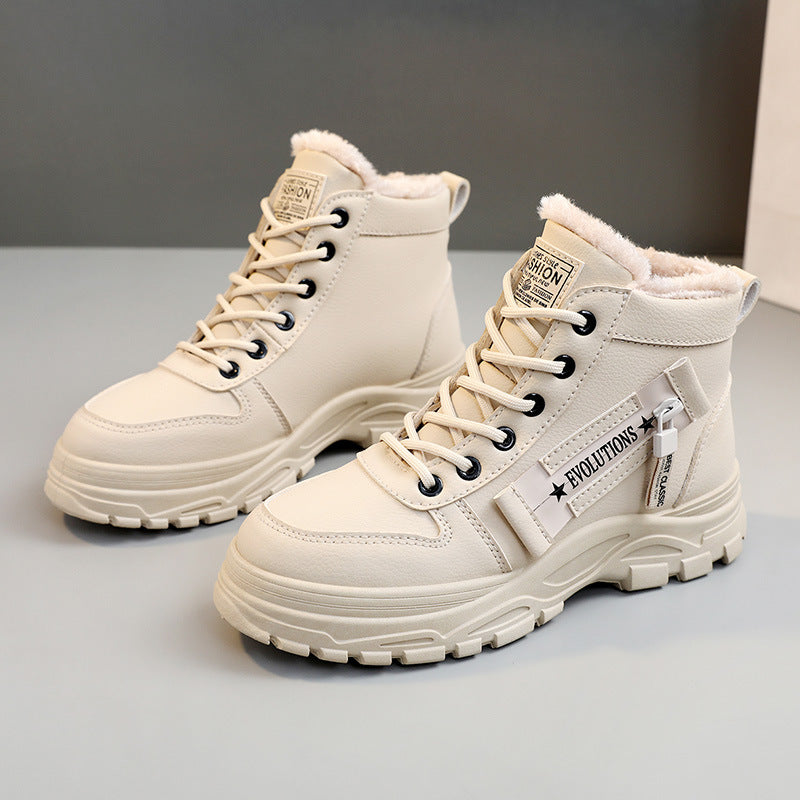 Khaki plush-lined lace-up boots