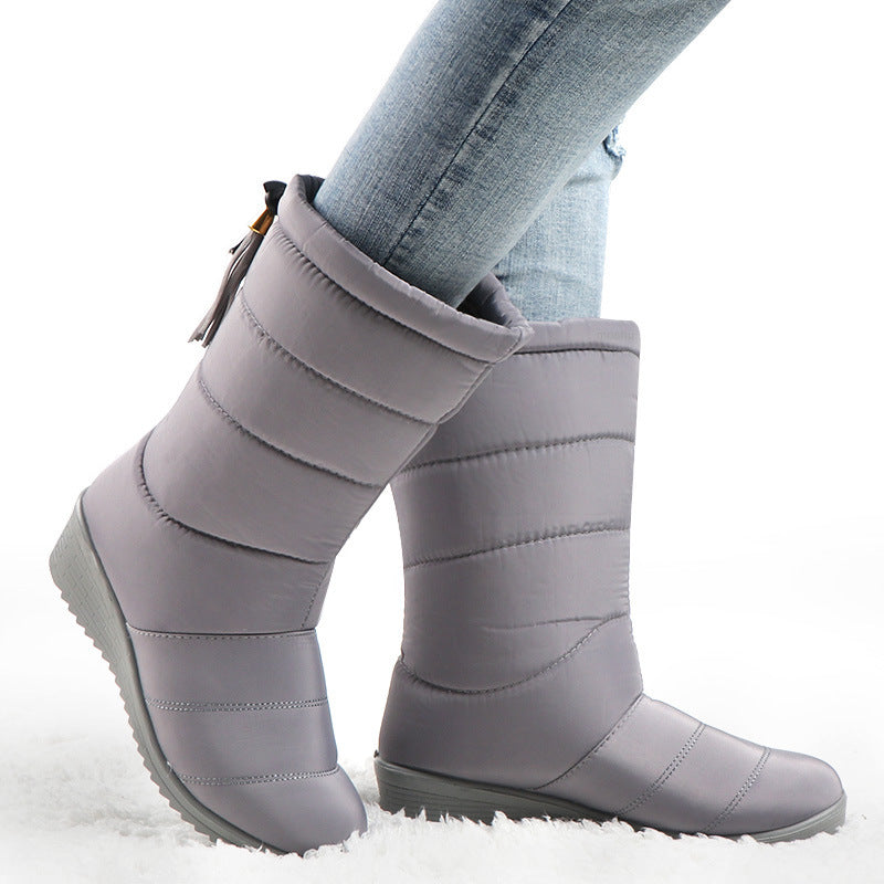 Wide Comfort-Fit Snow Boots