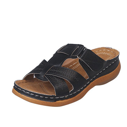 Black cross-strap platform sandals