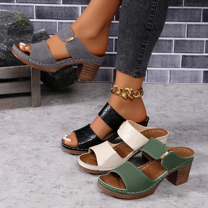 Chunky heel slide sandals alternate colour