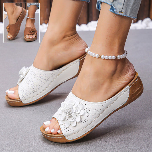 Cushioned flower wedge sandals