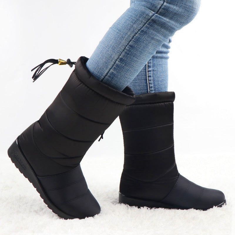 Wide Comfort-Fit Snow Boots