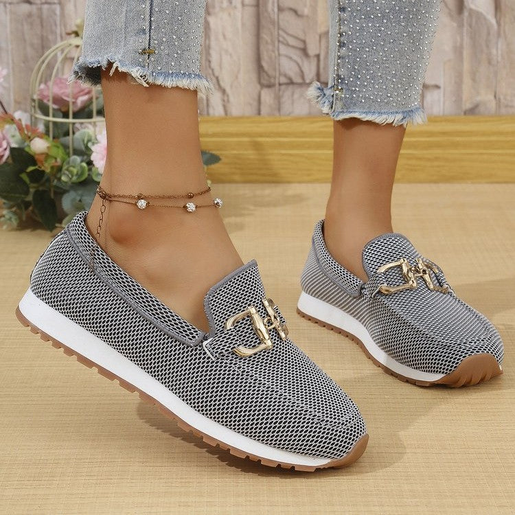 Lightweight Canvas Sneakers rubber sole detail