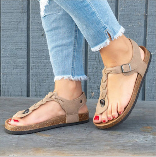 Minimalist Flat Flip-flops