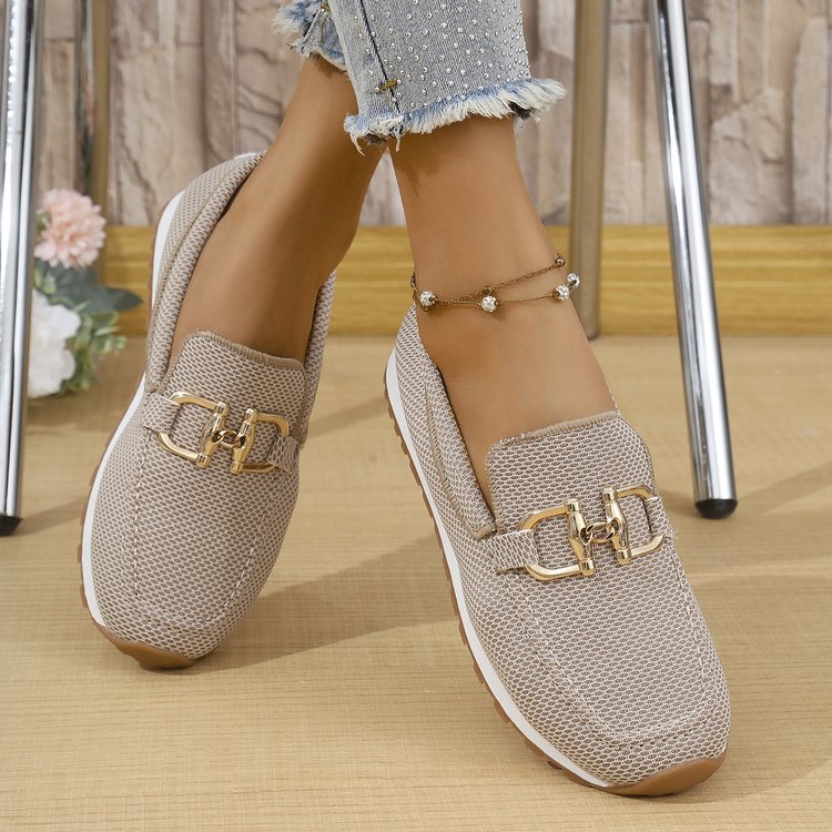 Lightweight Canvas Sneakers in Khaki